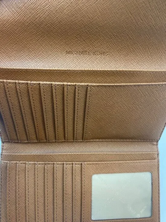 Michael Kors Travel Wallet Brown MK Signature PVC Zip Snap Clutch - Picture 7 of 11